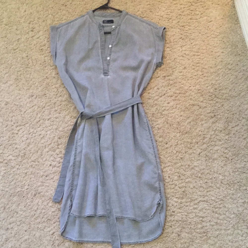 Like new, gap chambrey dress with tie